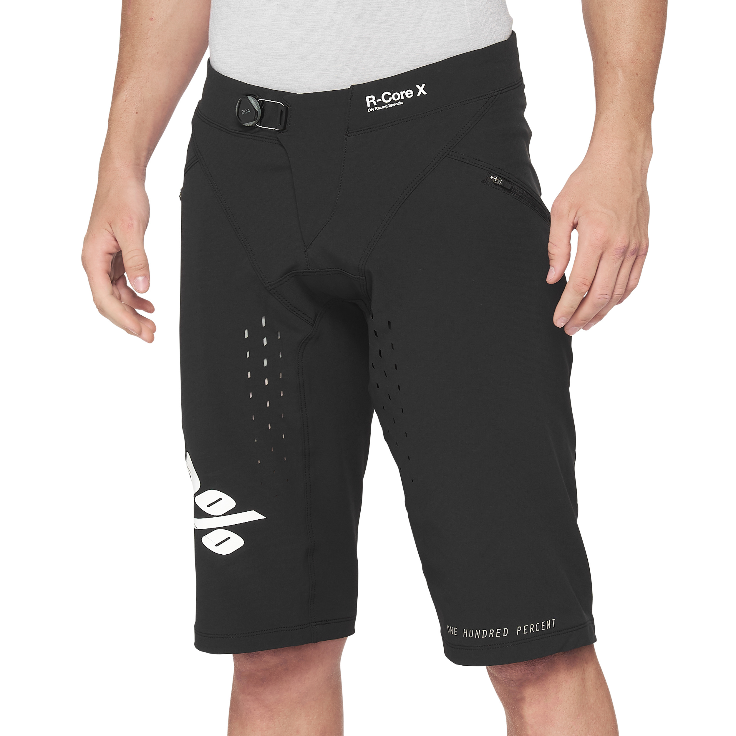 1  R-CORE X Shorts Black  VUXEN 34