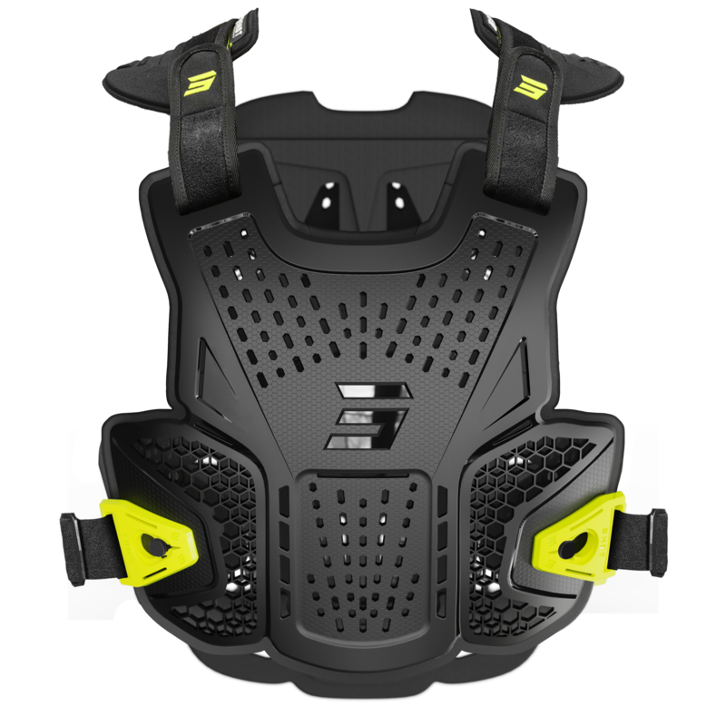 Shot  BR?STSKYDD AIRFLOW EVO BLACK  VUXEN
